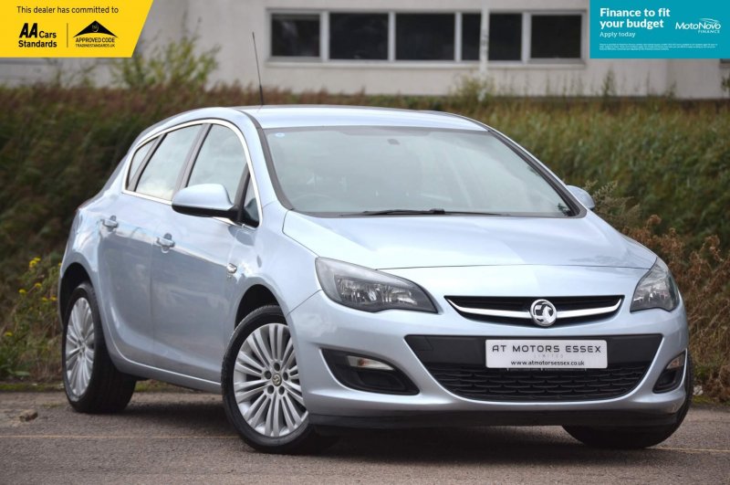View VAUXHALL ASTRA 1.6 16v Excite Euro 5 5dr