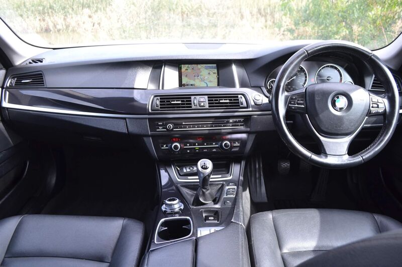 View BMW 5 SERIES 2.0 518d SE Euro 6 (s/s) 4dr