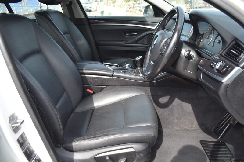 BMW 5 SERIES