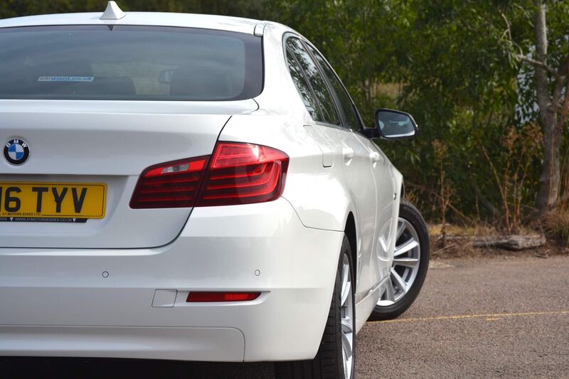 BMW 5 SERIES