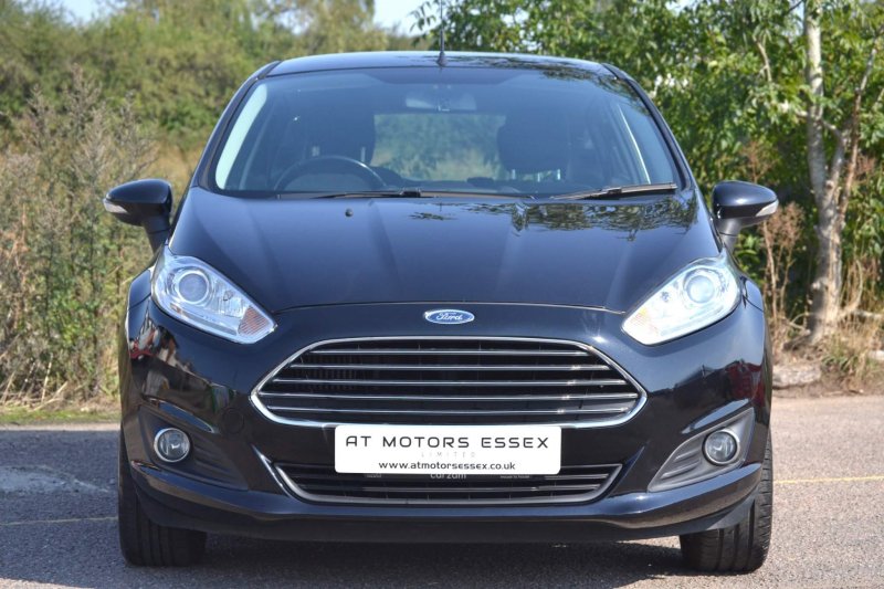 View FORD FIESTA 1.5 TDCi Zetec Euro 6 5dr
