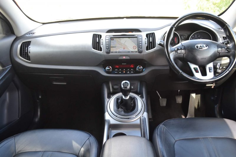 View KIA SPORTAGE 1.7 CRDi EcoDynamics 3 2WD Euro 5 (s/s) 5dr
