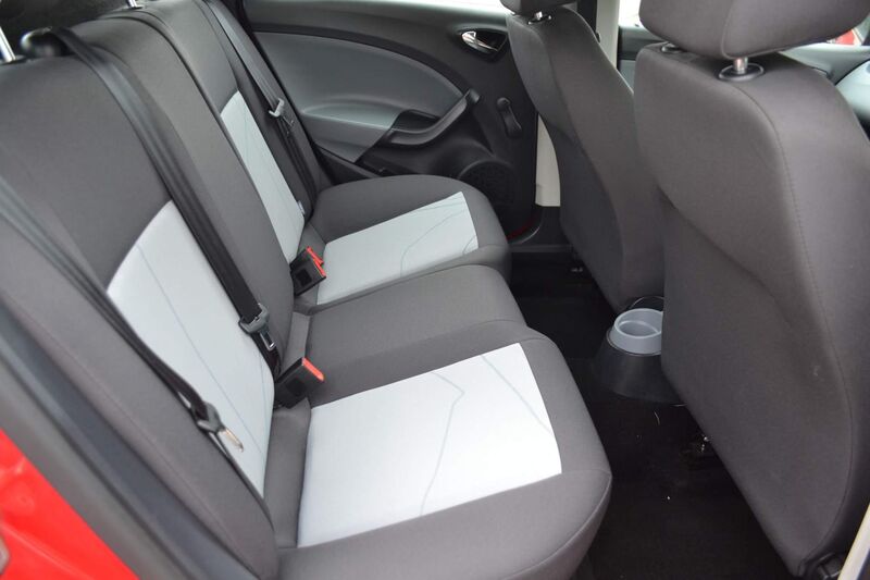 SEAT IBIZA