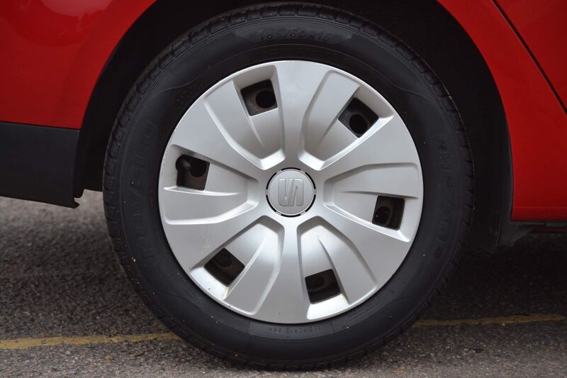 SEAT IBIZA
