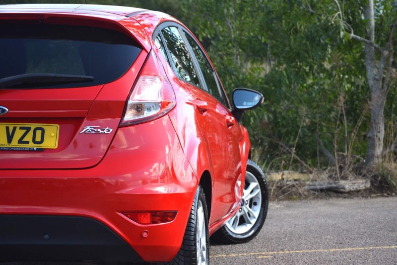 FORD FIESTA