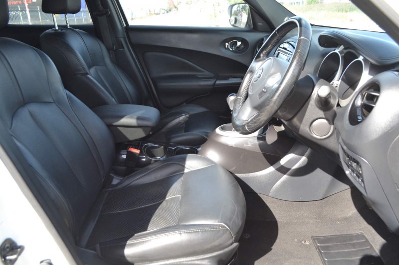NISSAN JUKE