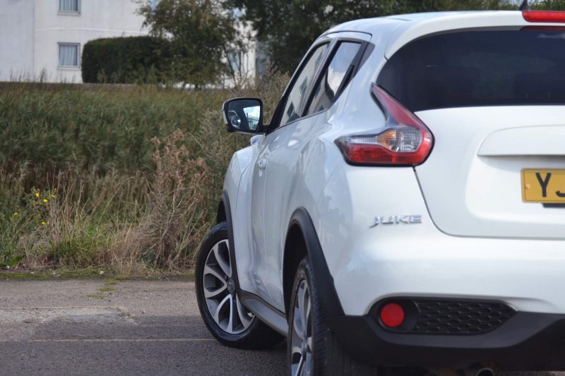 NISSAN JUKE