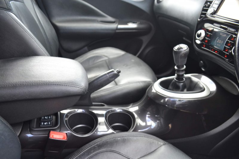 NISSAN JUKE