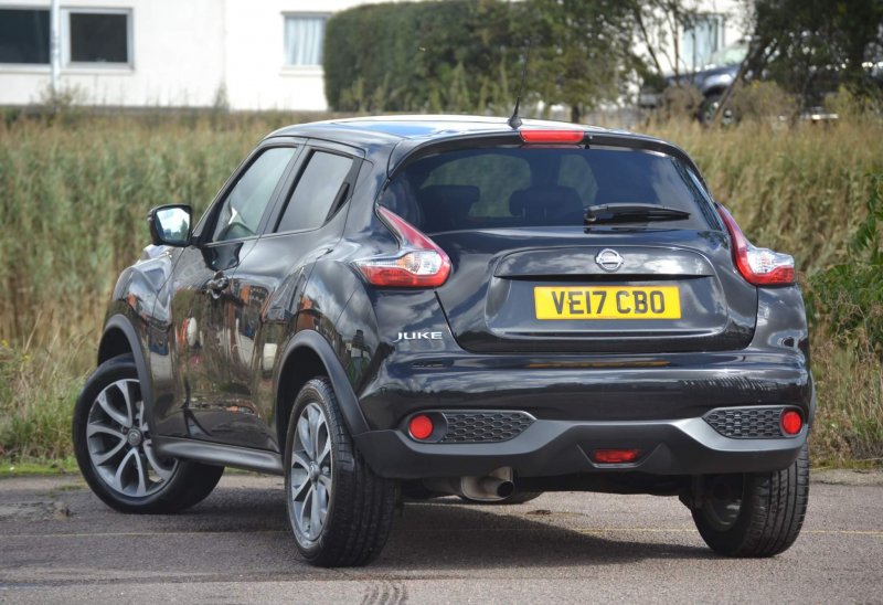 NISSAN JUKE