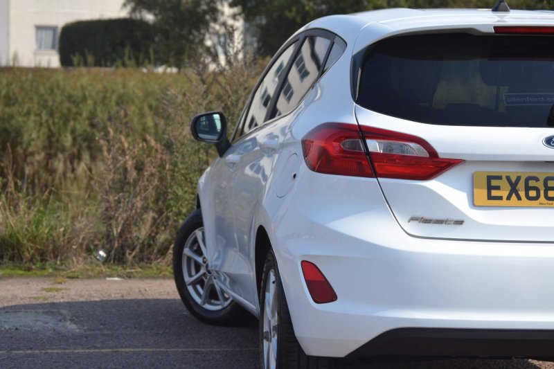 FORD FIESTA