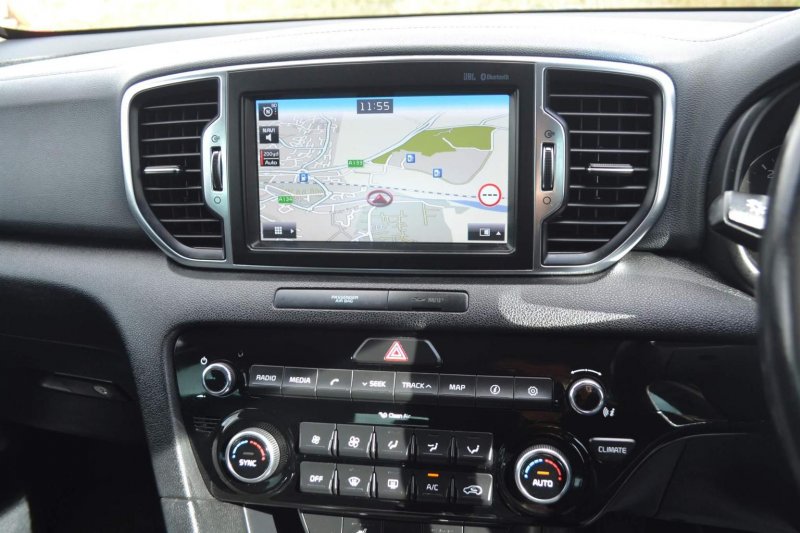 KIA SPORTAGE