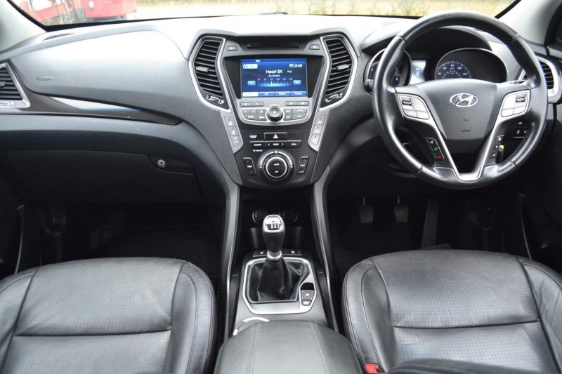 View HYUNDAI SANTA FE 2.2 CRDi Premium 4WD Euro 5 5dr (7 seat)