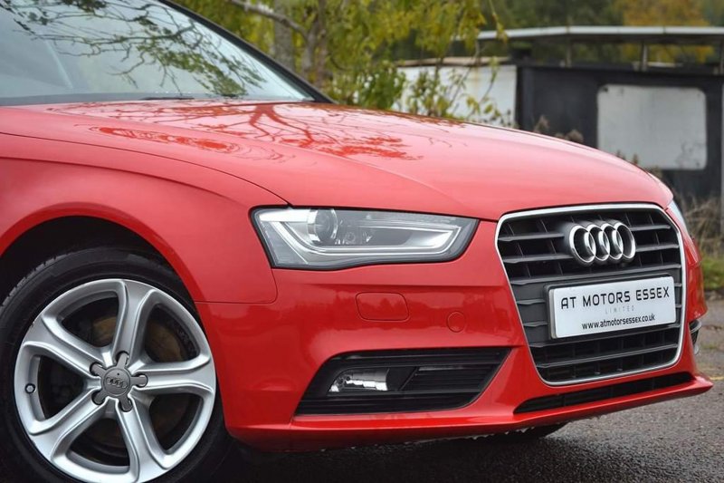 AUDI A4 AVANT