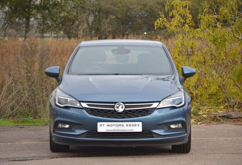 View VAUXHALL ASTRA 1.6 CDTi ecoTEC BlueInjection SRi Euro 6 5dr