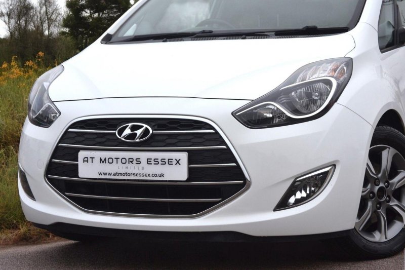 HYUNDAI IX20