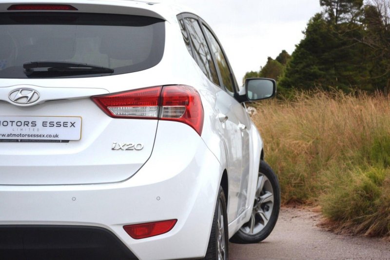 HYUNDAI IX20