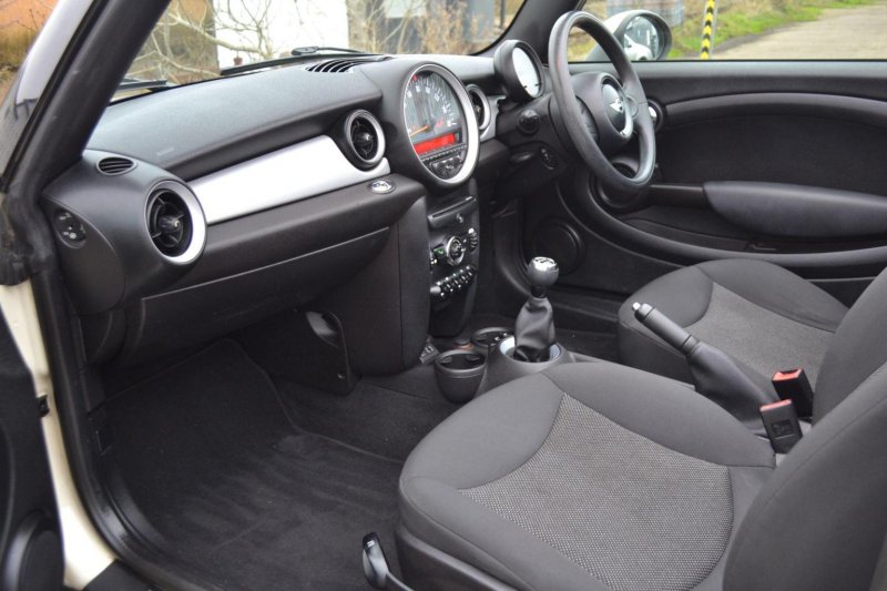 MINI CONVERTIBLE