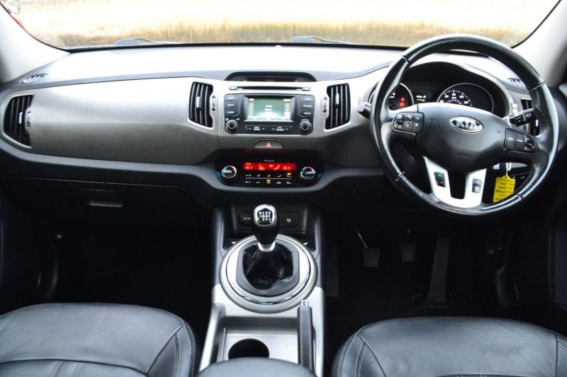 View KIA SPORTAGE 2.0 CRDi KX-3 AWD Euro 5 5dr