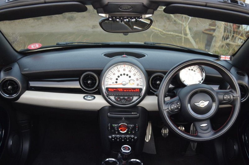 MINI ROADSTER