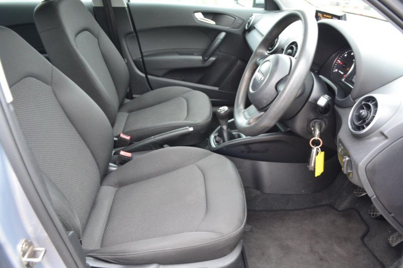 AUDI A1