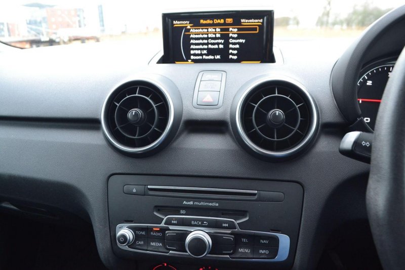 AUDI A1
