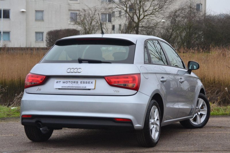 View AUDI A1 1.6 TDI SE Sportback Euro 6 (s/s) 5dr