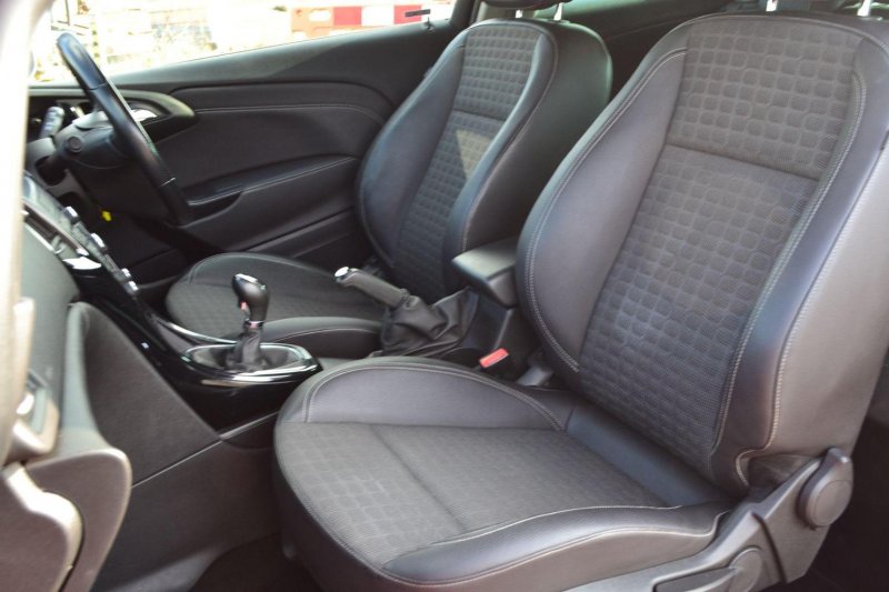 VAUXHALL ASTRA GTC