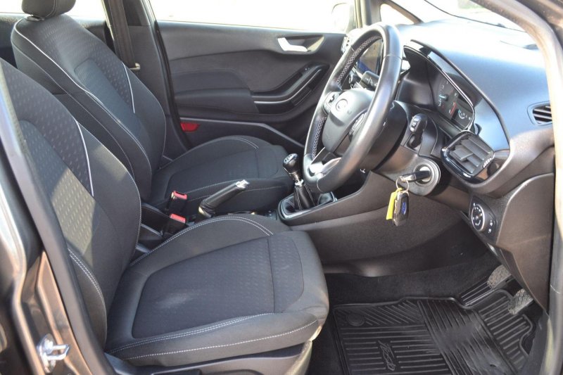 FORD FIESTA