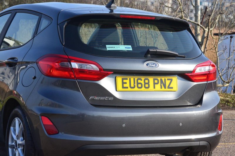 FORD FIESTA