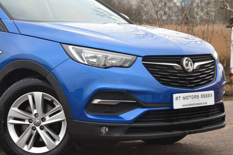 VAUXHALL GRANDLAND X