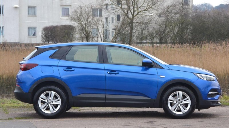 VAUXHALL GRANDLAND X