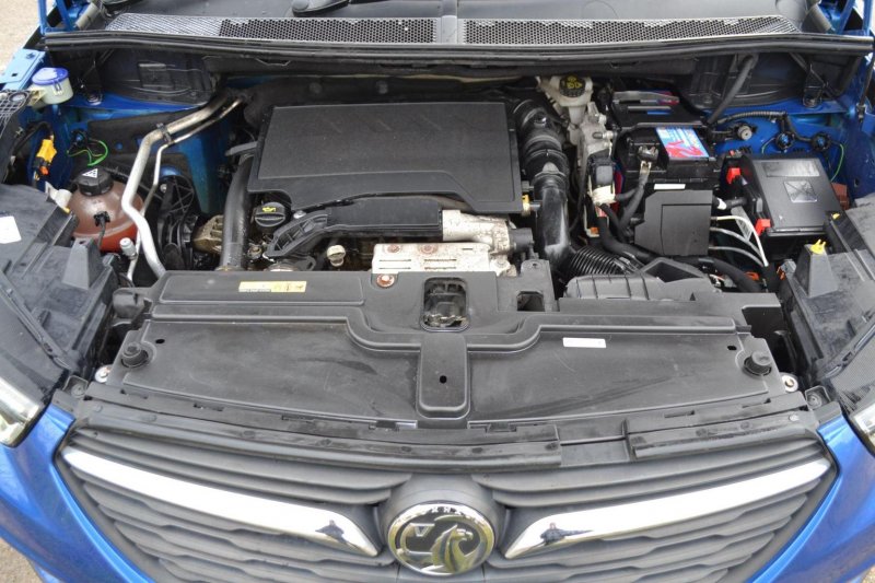 VAUXHALL GRANDLAND X