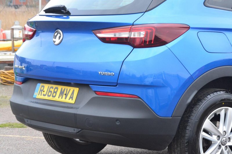 VAUXHALL GRANDLAND X