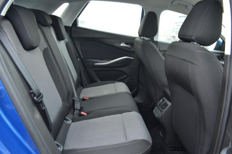 VAUXHALL GRANDLAND X