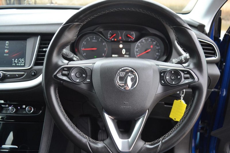 VAUXHALL GRANDLAND X