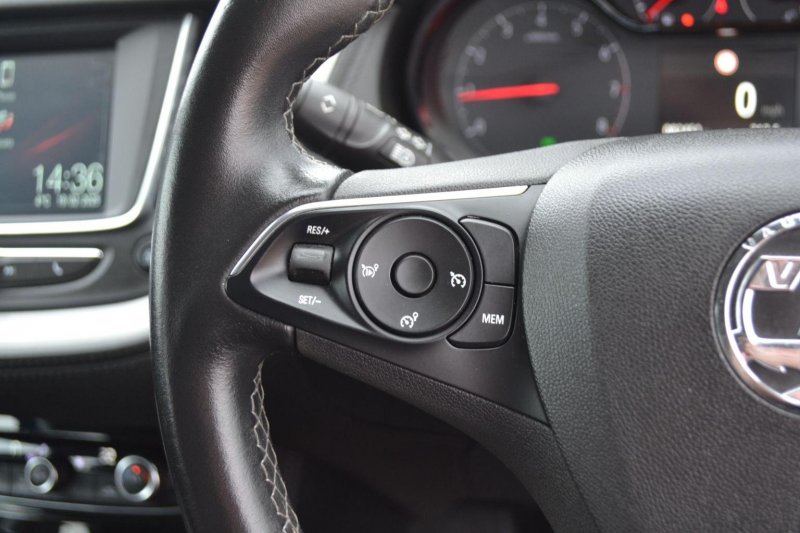 VAUXHALL GRANDLAND X