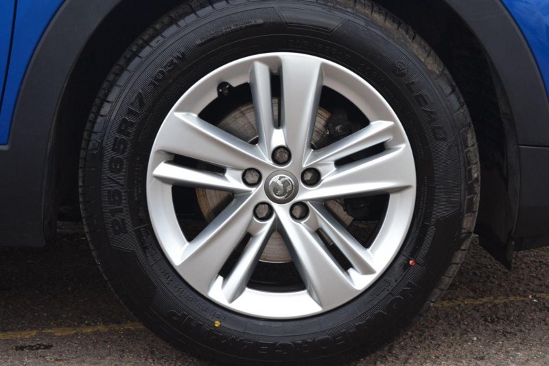 VAUXHALL GRANDLAND X