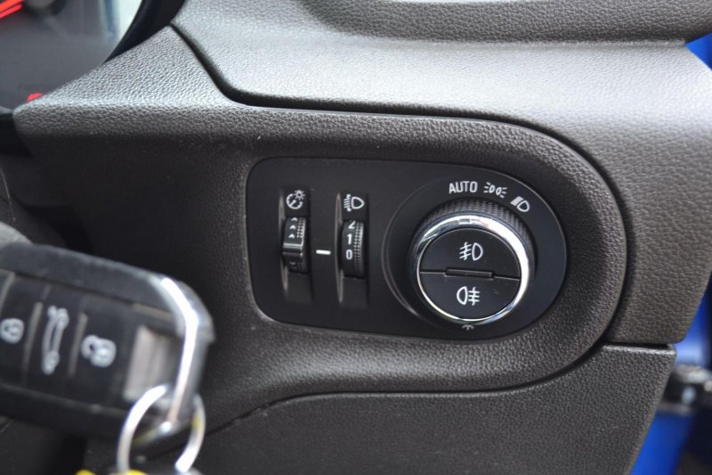 VAUXHALL GRANDLAND X