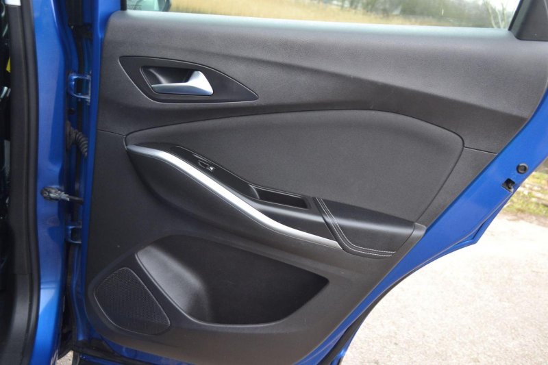 VAUXHALL GRANDLAND X