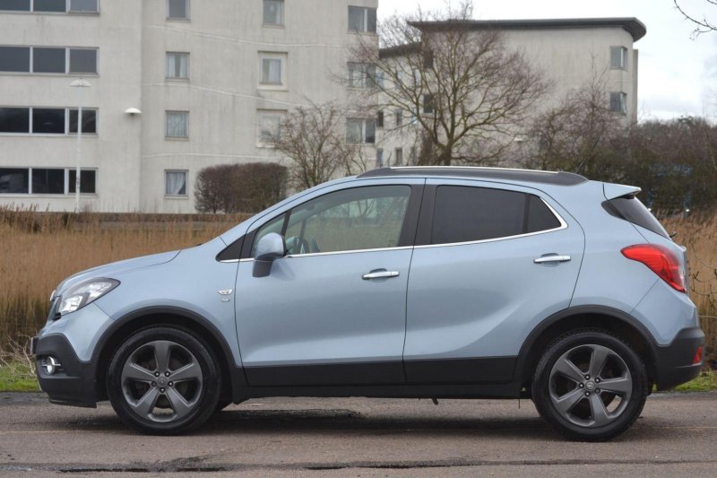 VAUXHALL MOKKA
