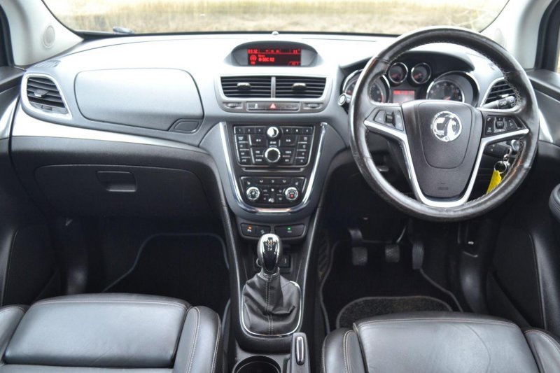 View VAUXHALL MOKKA 1.6 SE 2WD Euro 5 (s/s) 5dr