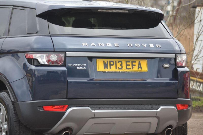 LAND ROVER RANGE ROVER EVOQUE