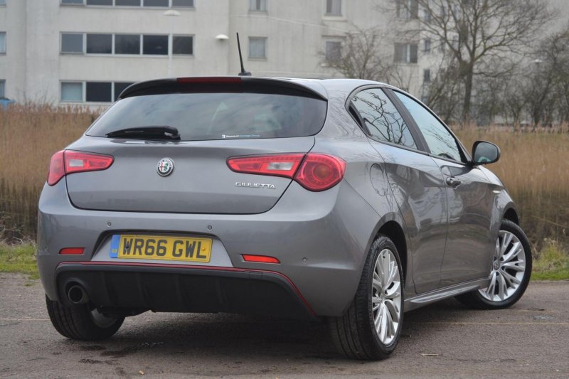 View ALFA ROMEO GIULIETTA 1.4 TB MultiAir Super Euro 6 (s/s) 5dr