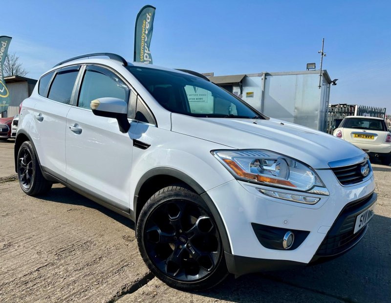 View FORD KUGA 2.0 TDCi Titanium AWD Euro 5 5dr