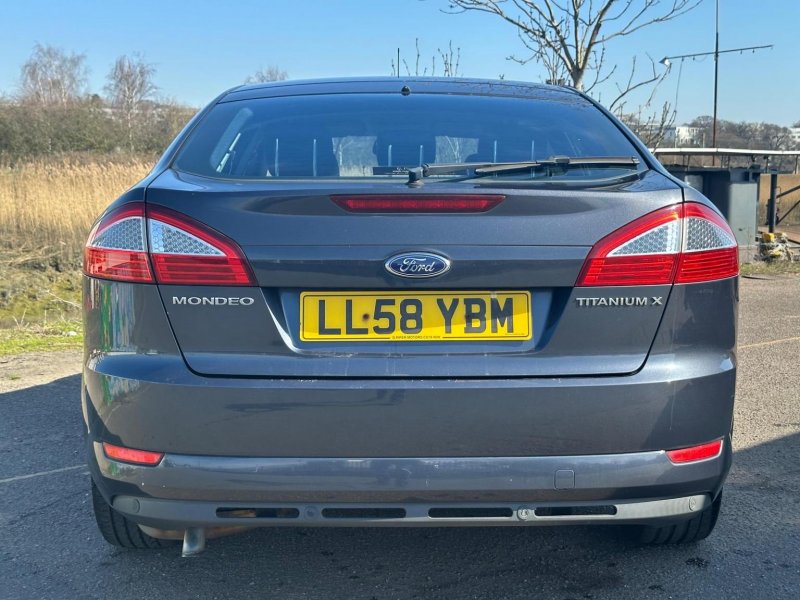 FORD MONDEO
