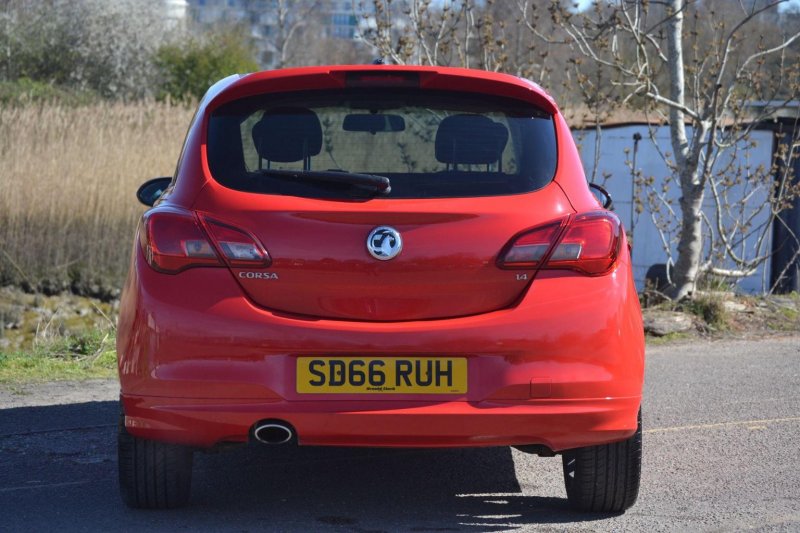 VAUXHALL CORSA