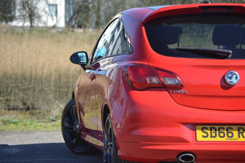 VAUXHALL CORSA