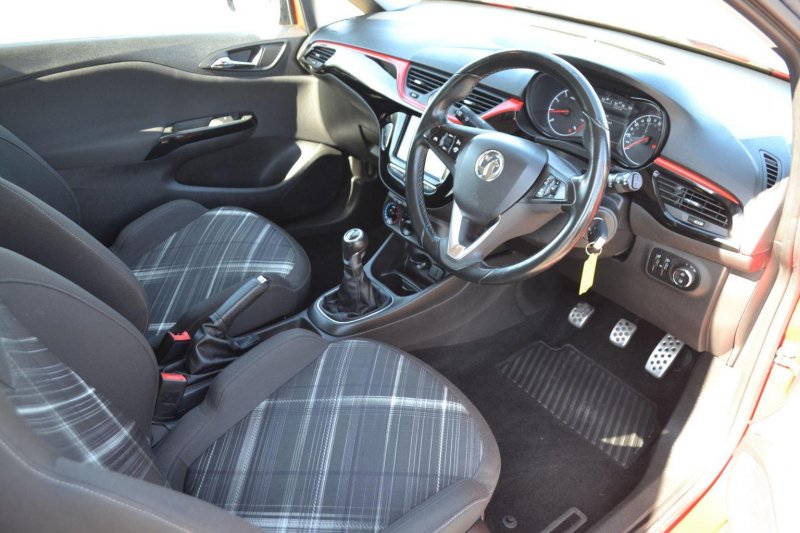 View VAUXHALL CORSA 1.4i ecoFLEX Limited Edition Euro 6 3dr