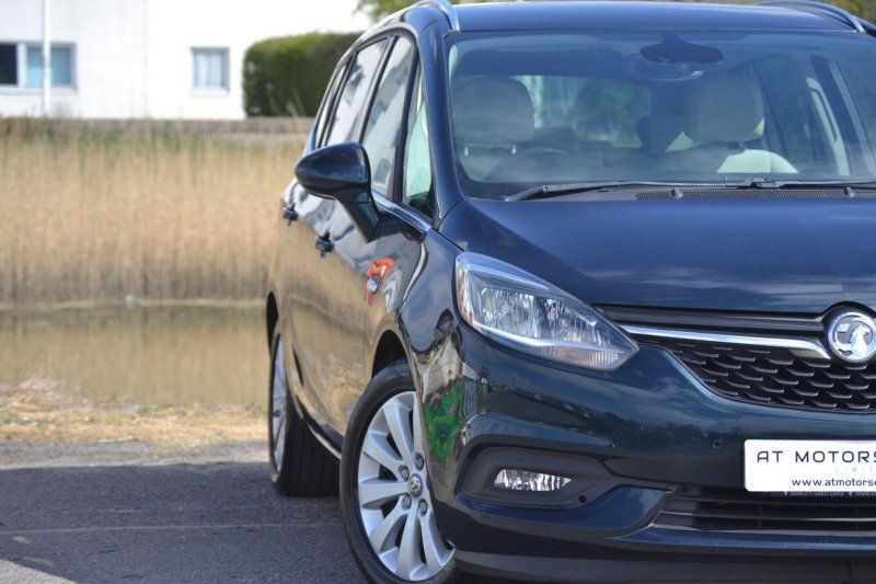 VAUXHALL ZAFIRA TOURER