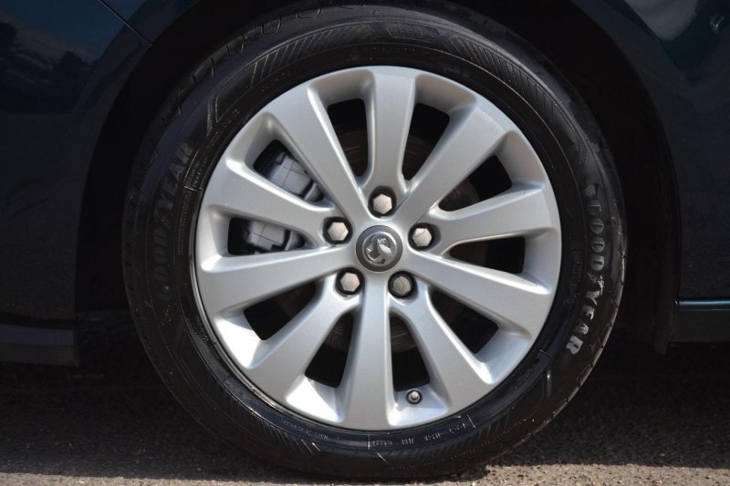 VAUXHALL ZAFIRA TOURER